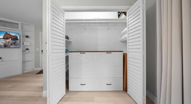 Apartment with pool | Pets are welcome — photo 4