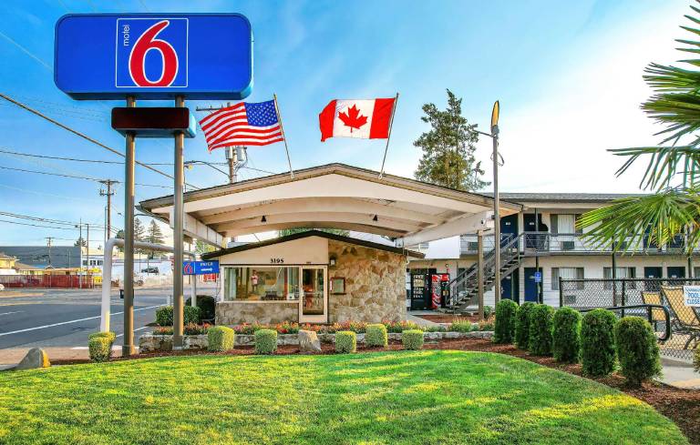 Motel 6 Salem, OR - Expo Center — photo 3
