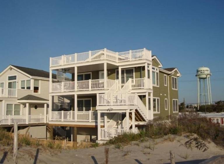 House Long Beach Township