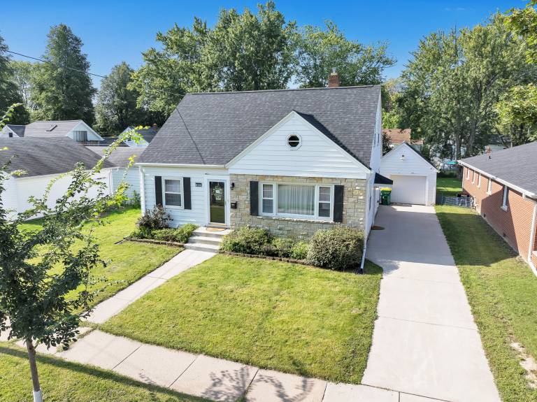 House Green Bay