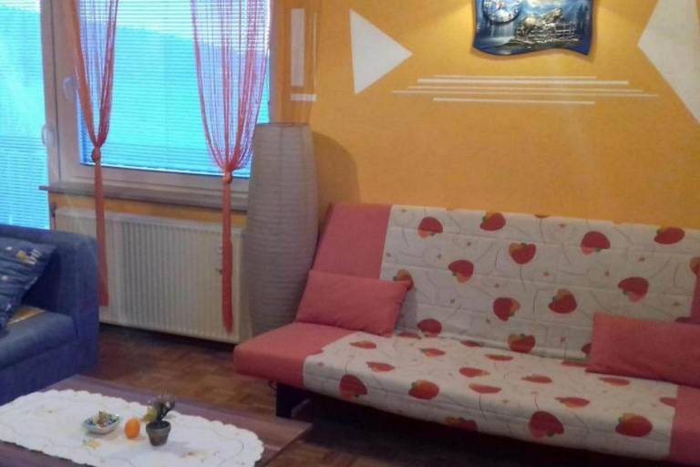 Children-friendly lovely apartment with yard | Pets allowed — photo 2