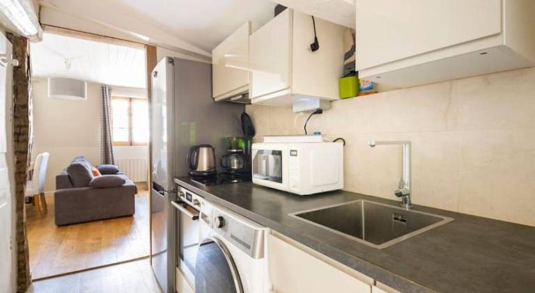 Rental apartment with 2 rooms for 6 persons — photo 3
