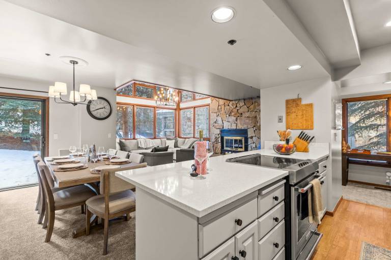 Children-friendly house with hot tub, grill & garden | Suitable for remote work | Pets are welcome — photo 3