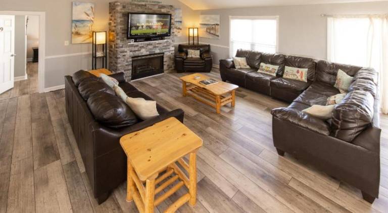 Vacation home with hot tub & pool | Next to the beach | Pet-friendly in Virginia Beach, VA