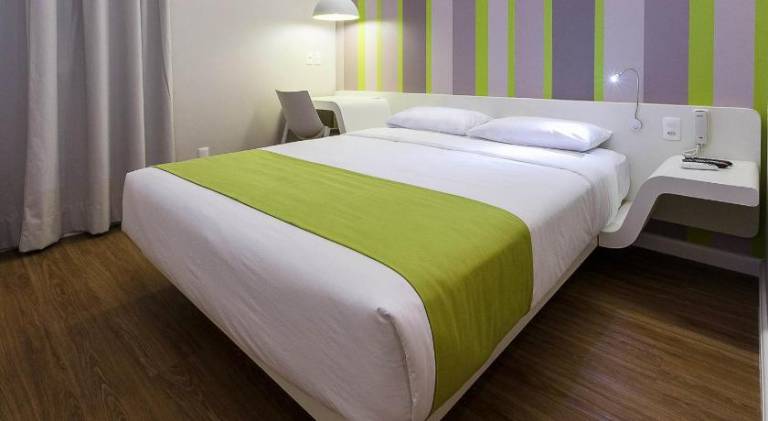 DMax Hotel in Marilia