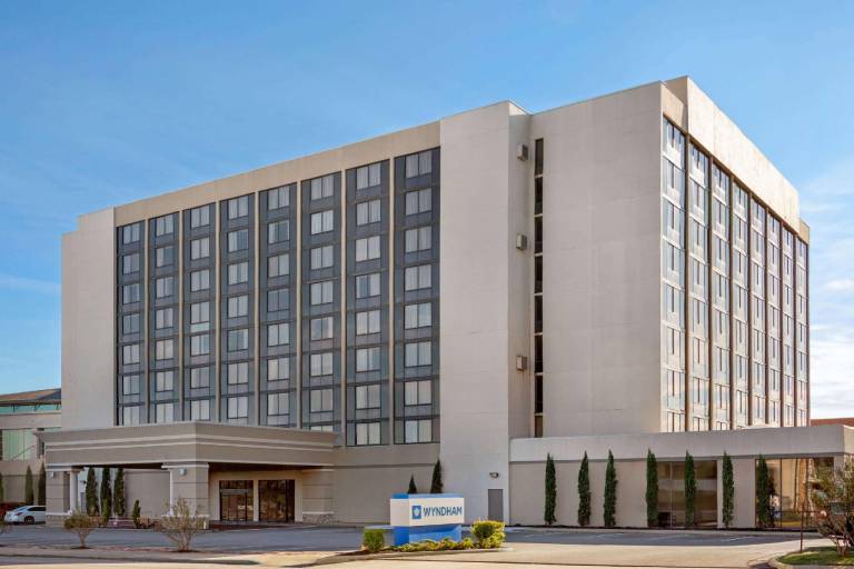 Wyndham Fort Smith City Center in Fort Smith, AR