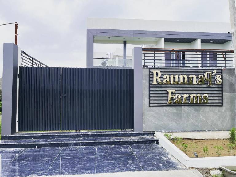 House with yard & pool | Suitable for remote work | Pet-friendly in Amritsar