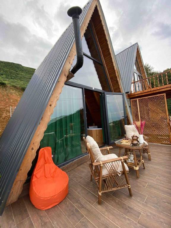 Kutanis Suit Bungalov in Ardesen