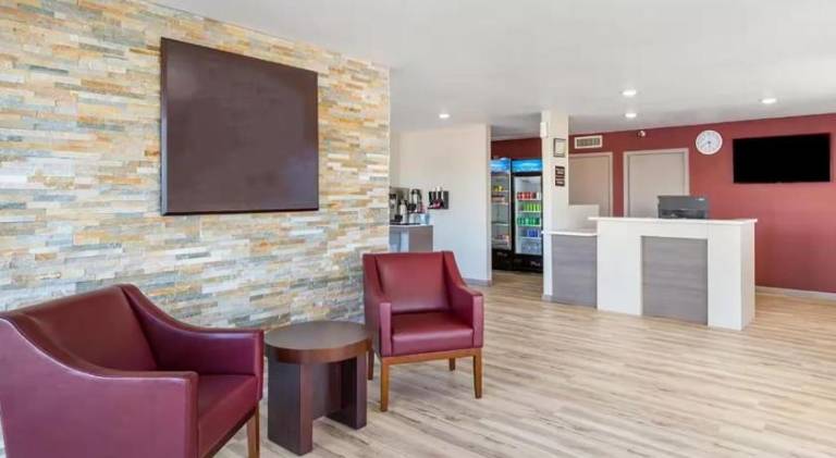 Red Roof Inn Socorro — photo 2