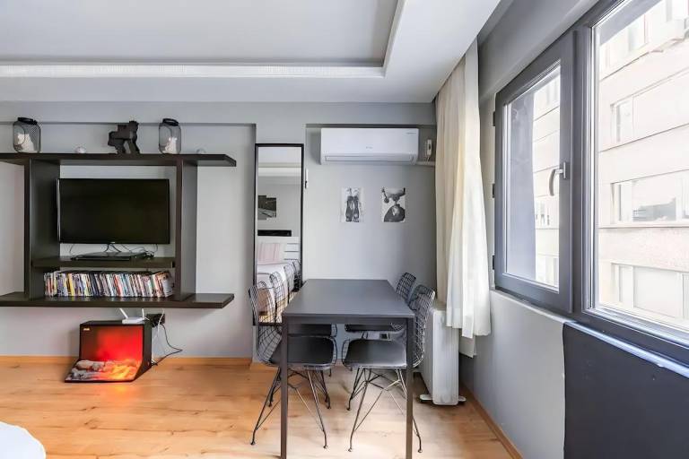 House with 1 room for 4 persons in Marmara