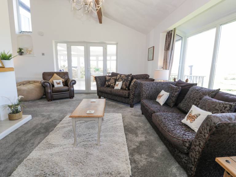 Child-friendly cottage with jacuzzi & garden | Beach view | Pet-friendly — photo 4