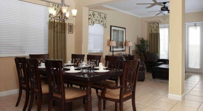 Luxury Villa 5 Bedrooms Minutes from Disney in the Reunion resort — photo 4