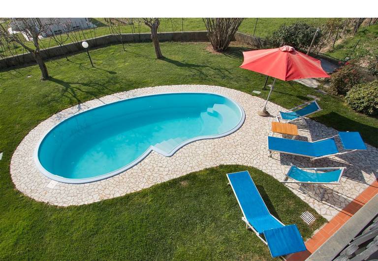 Family-friendly villa with yard, private pool & BBQ | Panoramic view | Dogs allowed — photo 2