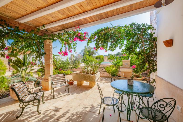 Fully equipped villa with yard, barbeque & private pool | Garden view | Dogs allowed — photo 3
