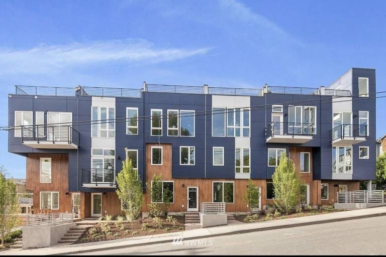 Hus  North Seattle