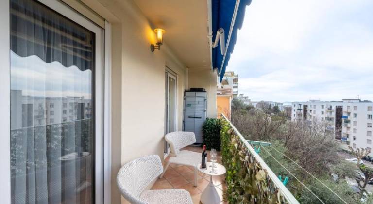 Cozy Appartement close to Port of Nice — photo 4