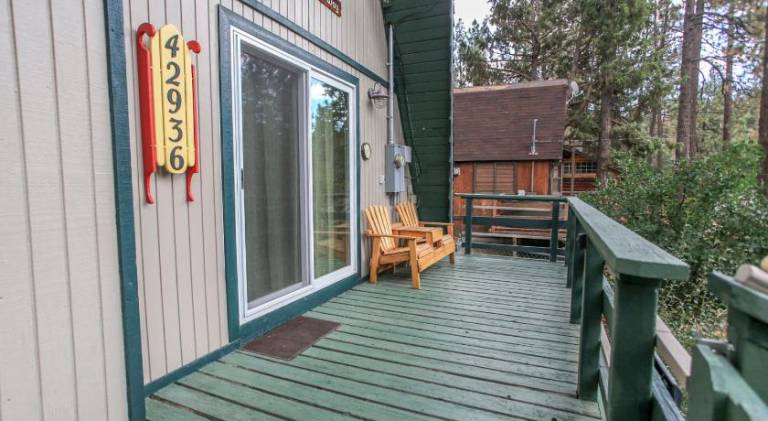 The Getaway - Amazing and cozy escape! With beautiful views of the Bear Mountain slopes! — photo 3