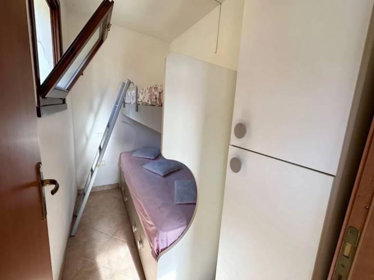 Charming semi-detached villa near the beach — photo 4