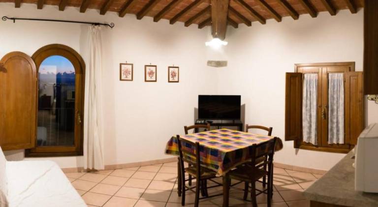 Holiday apartment with pool, terrace & yard | Pet-friendly — photo 3