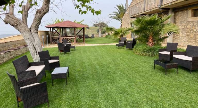 Farm with yard & patio — photo 5