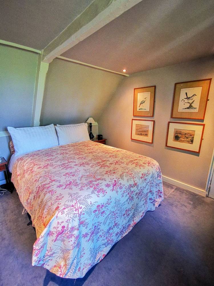 Bed & Breakfast  Bournemouth