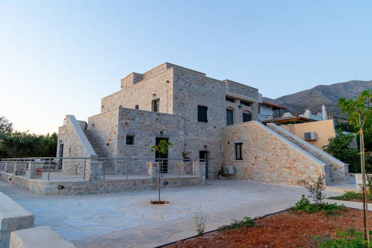 Ferienwohnung  Agia Varvara