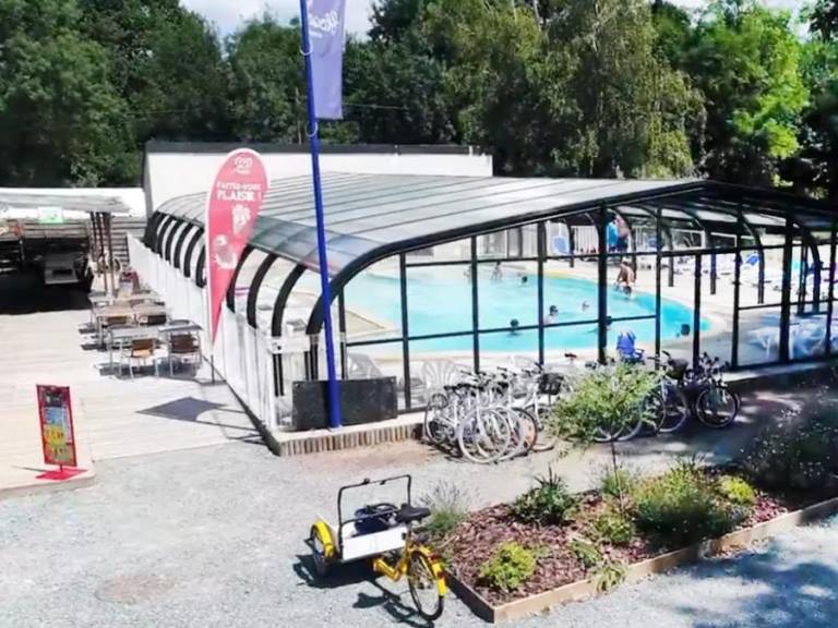 Children-friendly lovely tent with heated pool & patio | Pets allowed — photo 2