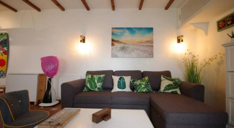 Apartment with 1 room for 4 persons — photo 2