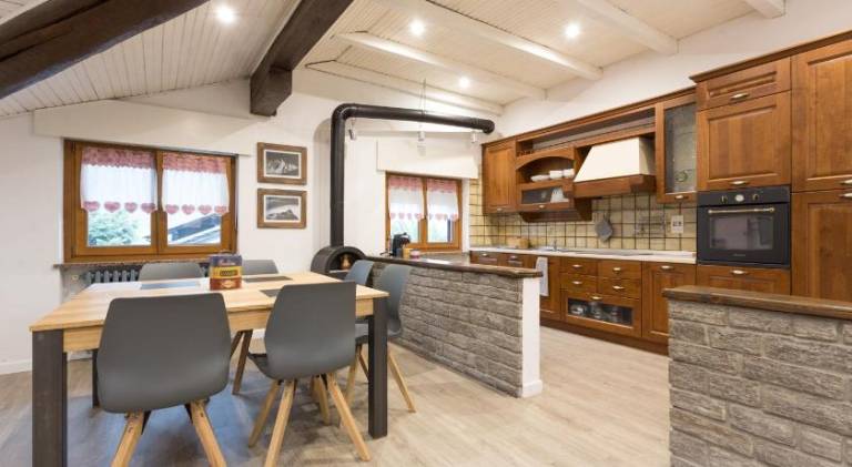 House with 1 room for 6 persons — photo 3