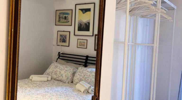 Rental apartment with 1 room for 2 persons in Bari