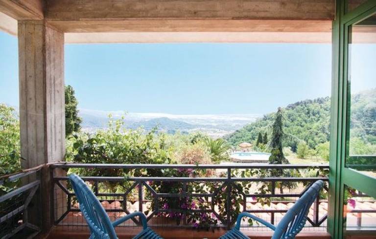 Fully equipped villa with garden, barbecue & private pool | Pet-friendly — photo 5