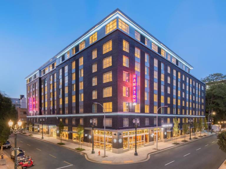 Hampton Inn & Suites Portland/Pearl District in Portland, OR