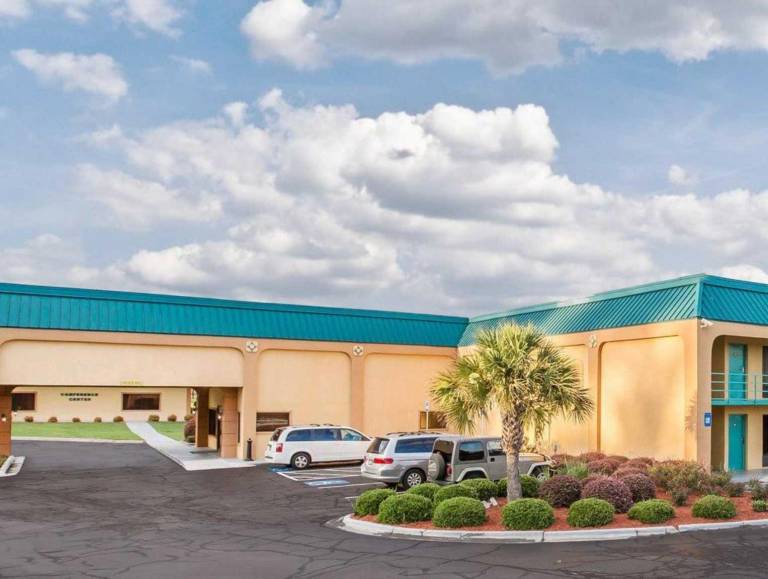 Quality Inn Macon West