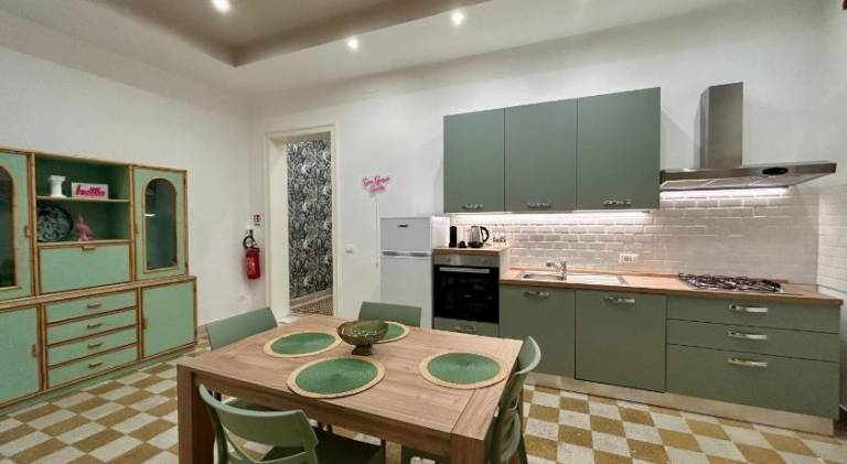 Apartment with 2 rooms for 4 persons — photo 3