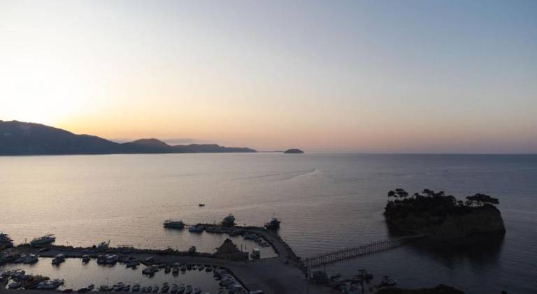 Danae Villas - 100m from beach — photo 4