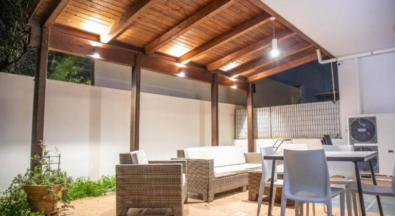 Villa with 2 rooms for 6 persons — photo 4