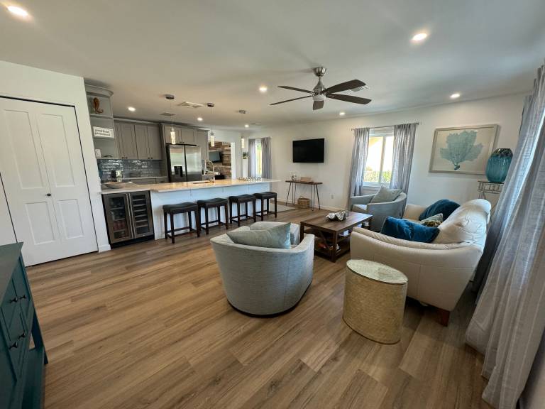 House  Pelican Bay