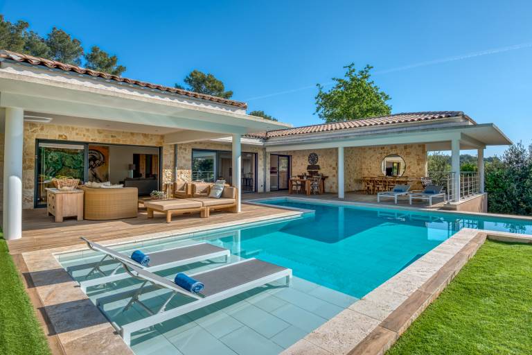 Villa Opio