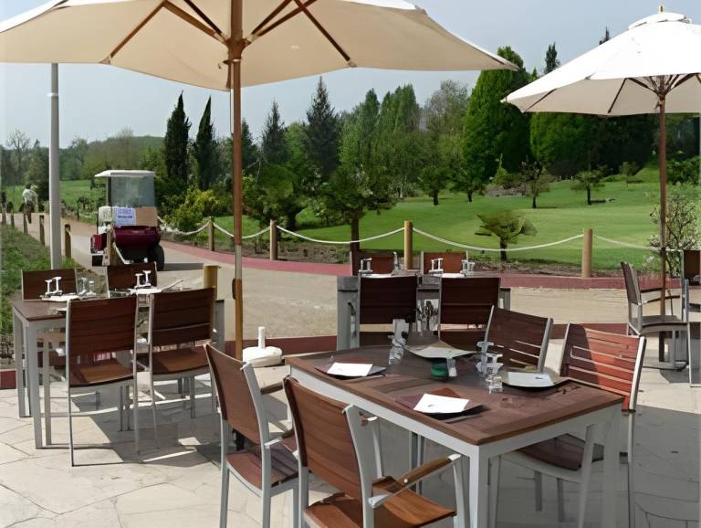 Hotel Abbaye du Golf de Lesigny — photo 5