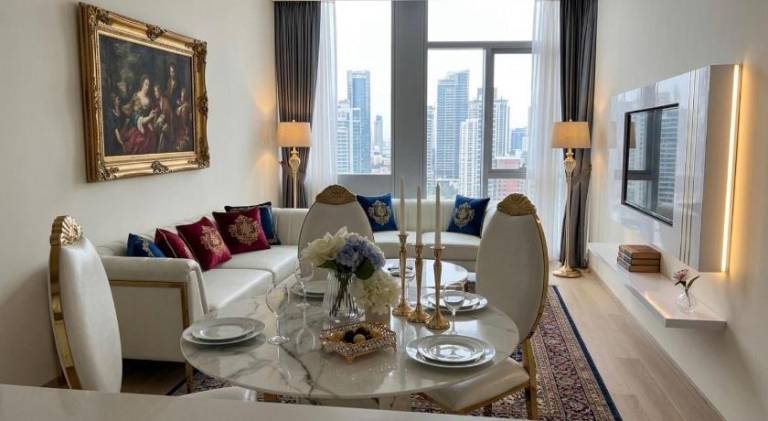 Beautiful serviced apartment with grill, private pool & terrace | Close to Petronas Towers | Perfect for remote work | Pets allowed — photo 3