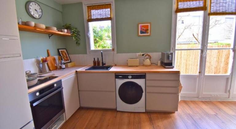 Apartment with sauna — photo 4