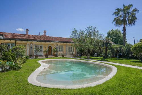 Villa  Forte dei Marmi