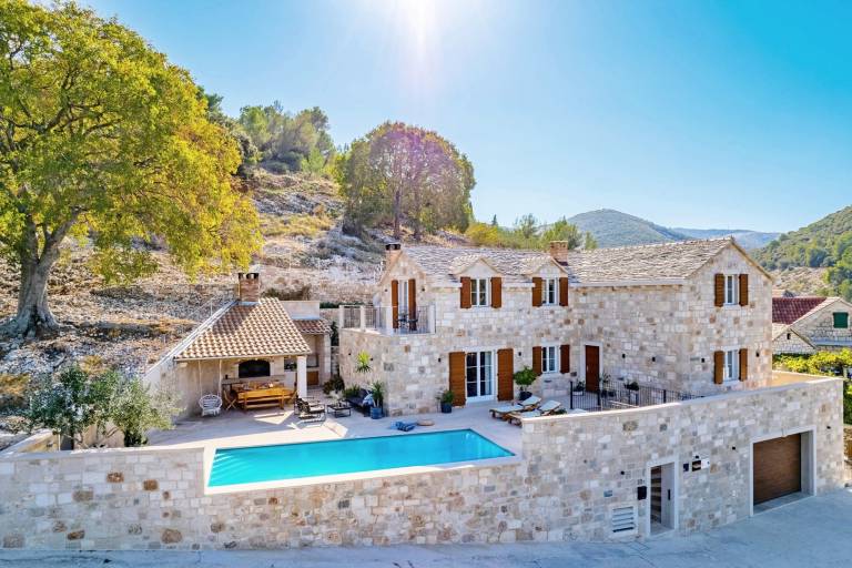 Ferienhaus in Dol, Postira f&uuml;r max. 8 Personen, 
