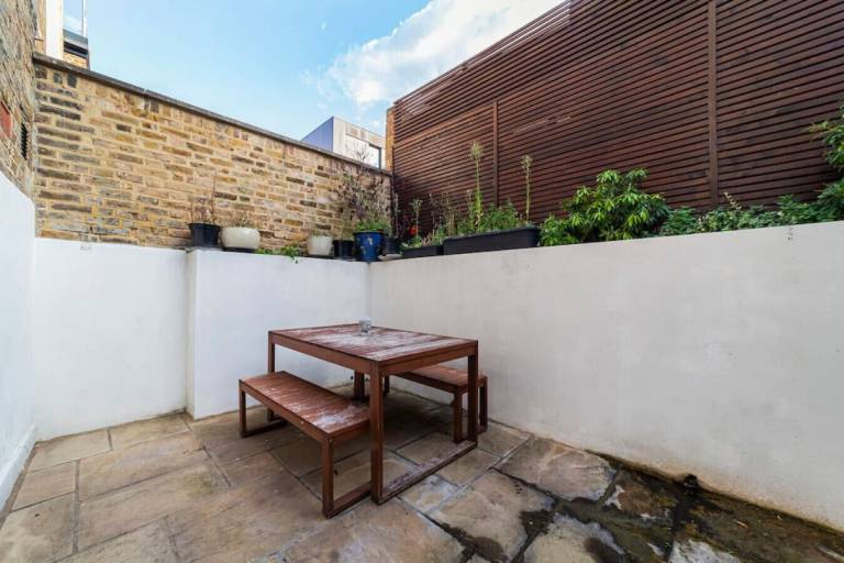 Apartment  Central London