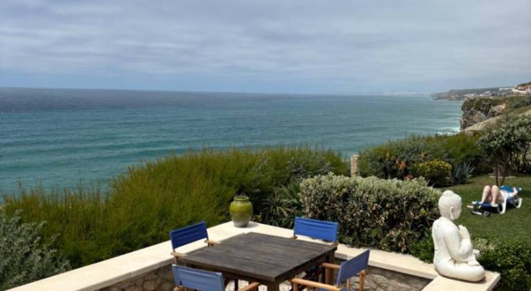 House Azenhas do Mar