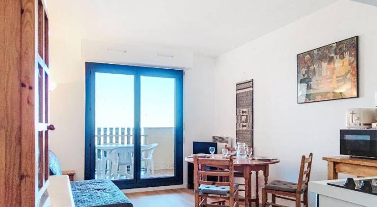 Rental apartment with 1 room for 4 persons — photo 3