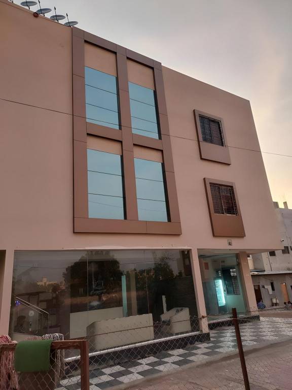 Hotel Sai Dakshina Inn in Rahata