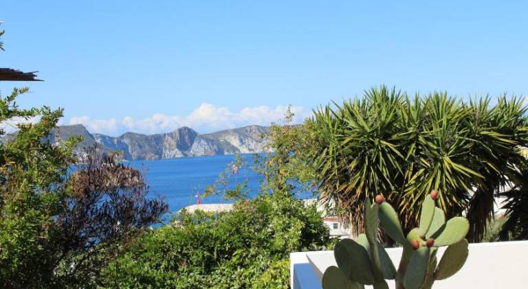 Agenzia Isotur Villa Olimpia in Ponza