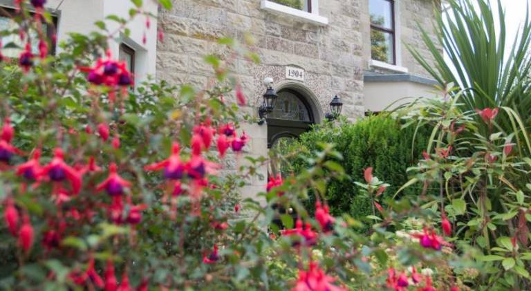 Riverdale House B&B