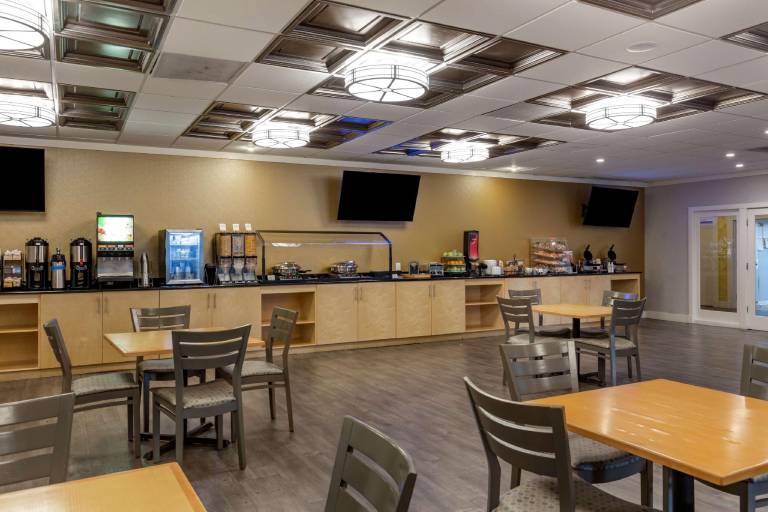 Best Western Plus University Inn — photo 5